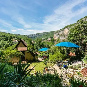 Appartement Un Jardin Dans La Falaise, Cabrerets